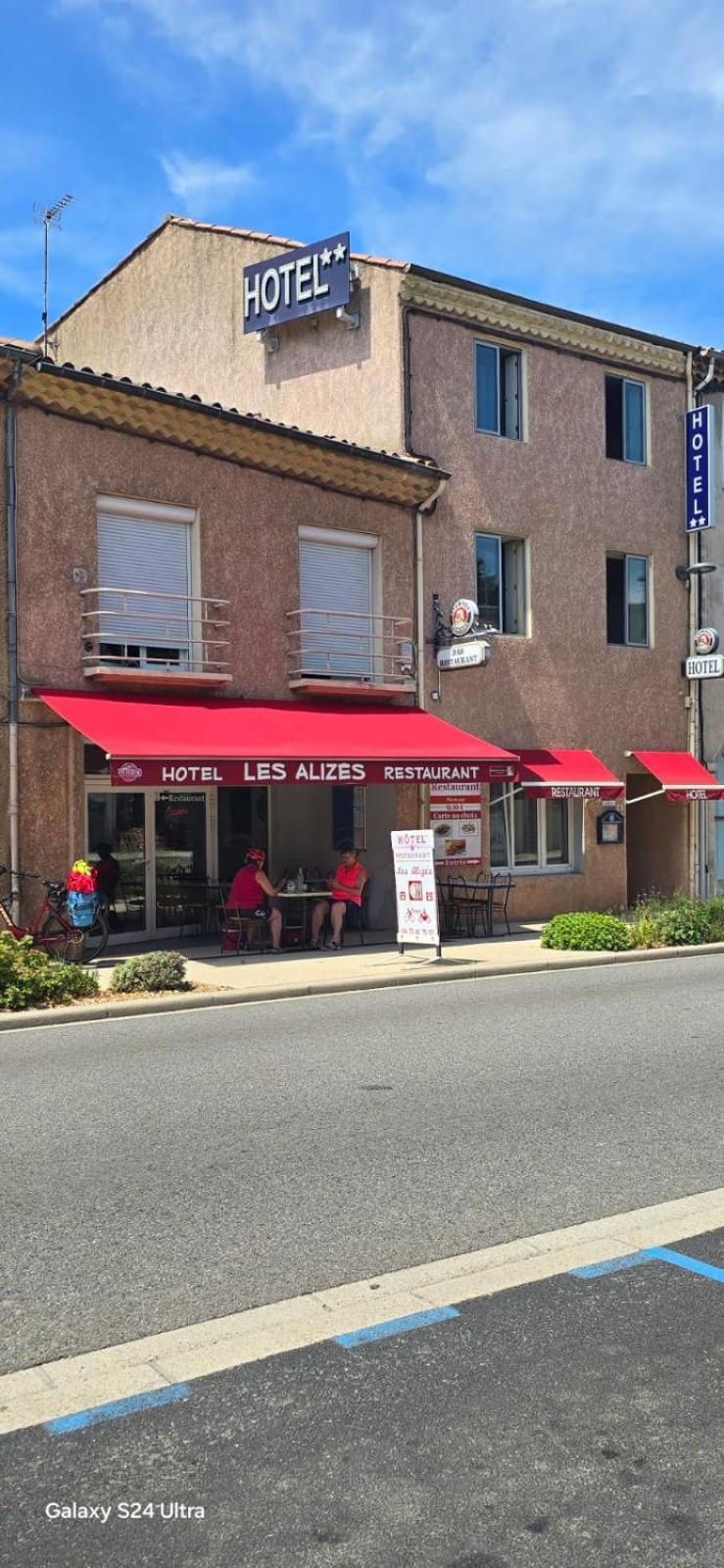 Hotel Restaurant Les Alizes Loriol Le Pouzin Exterior foto