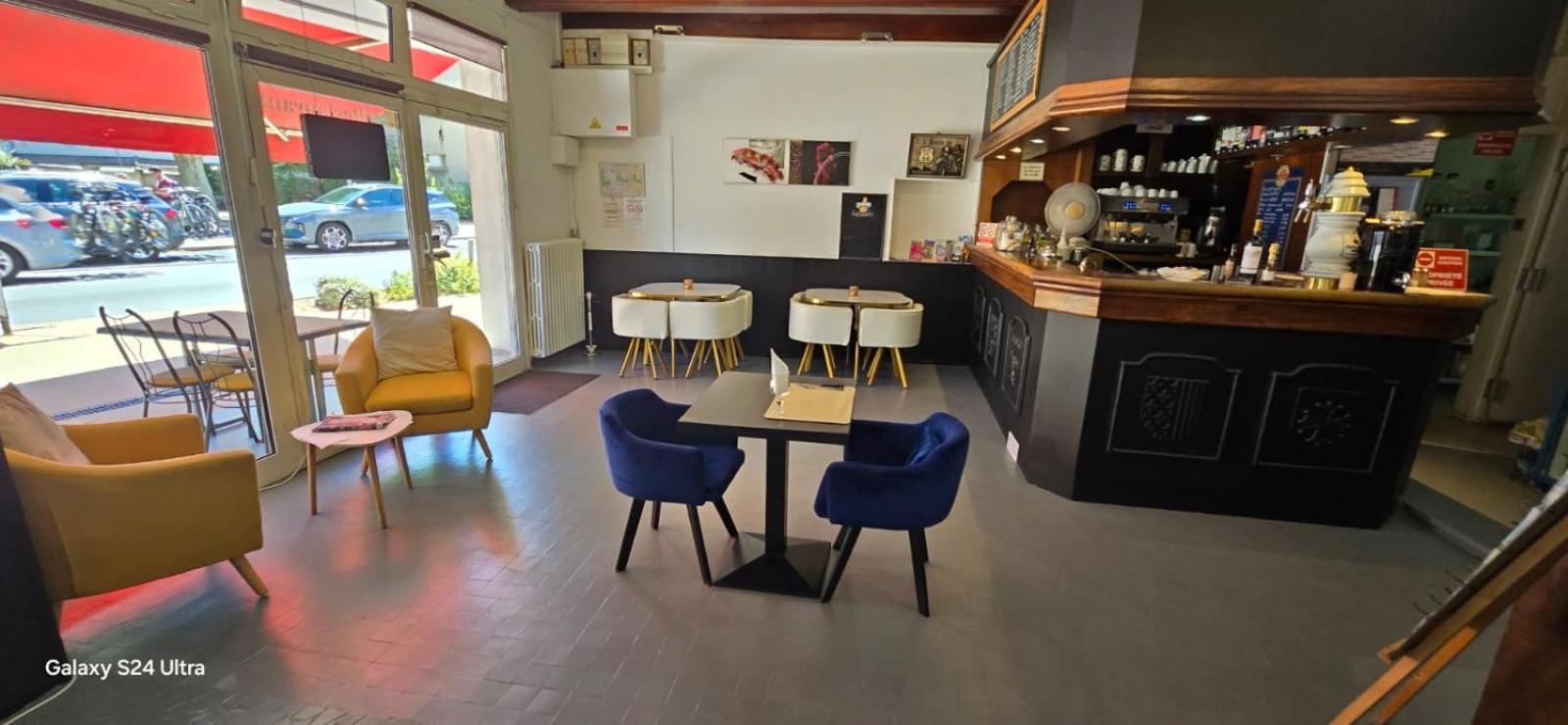 Hotel Restaurant Les Alizes Loriol Le Pouzin Exterior foto